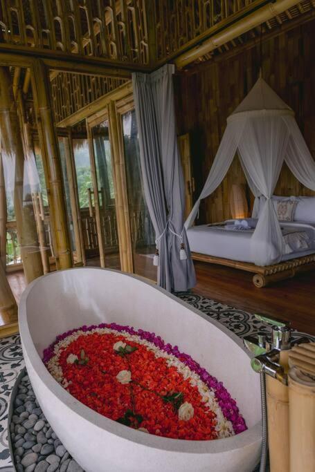 Villa Makerti Bali~bamboo House Selat